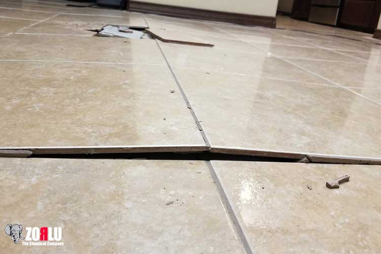 علت ترک خوردن سرامیک دیوار و کف